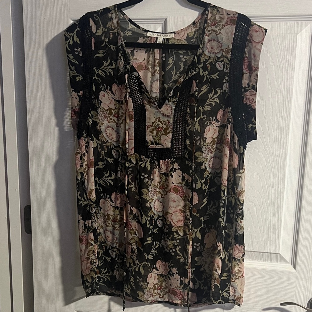 Daniel Rainn Black and Pink Floral Blouse